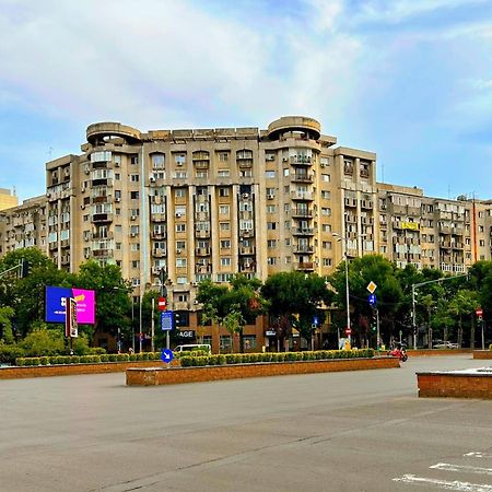 Apartment Palace Of Parliament Bukarest Exterior foto
